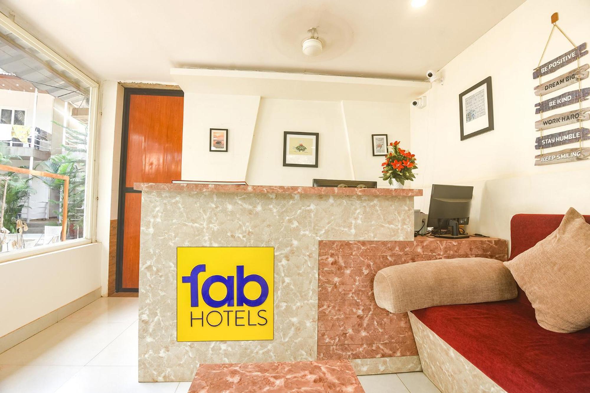 Fabhotel La Volga - Nr Morjim Beach 外观 照片