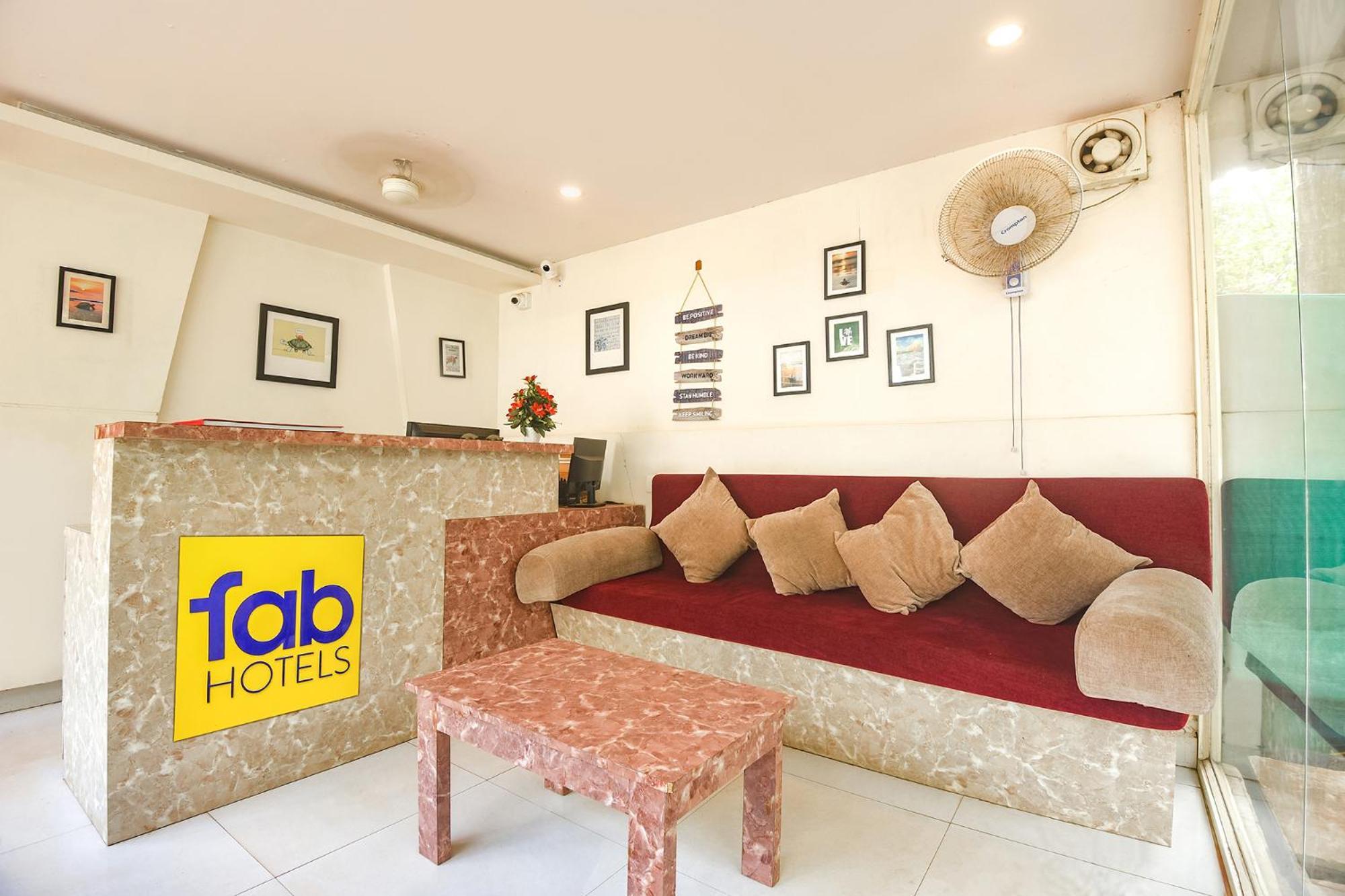 Fabhotel La Volga - Nr Morjim Beach 外观 照片